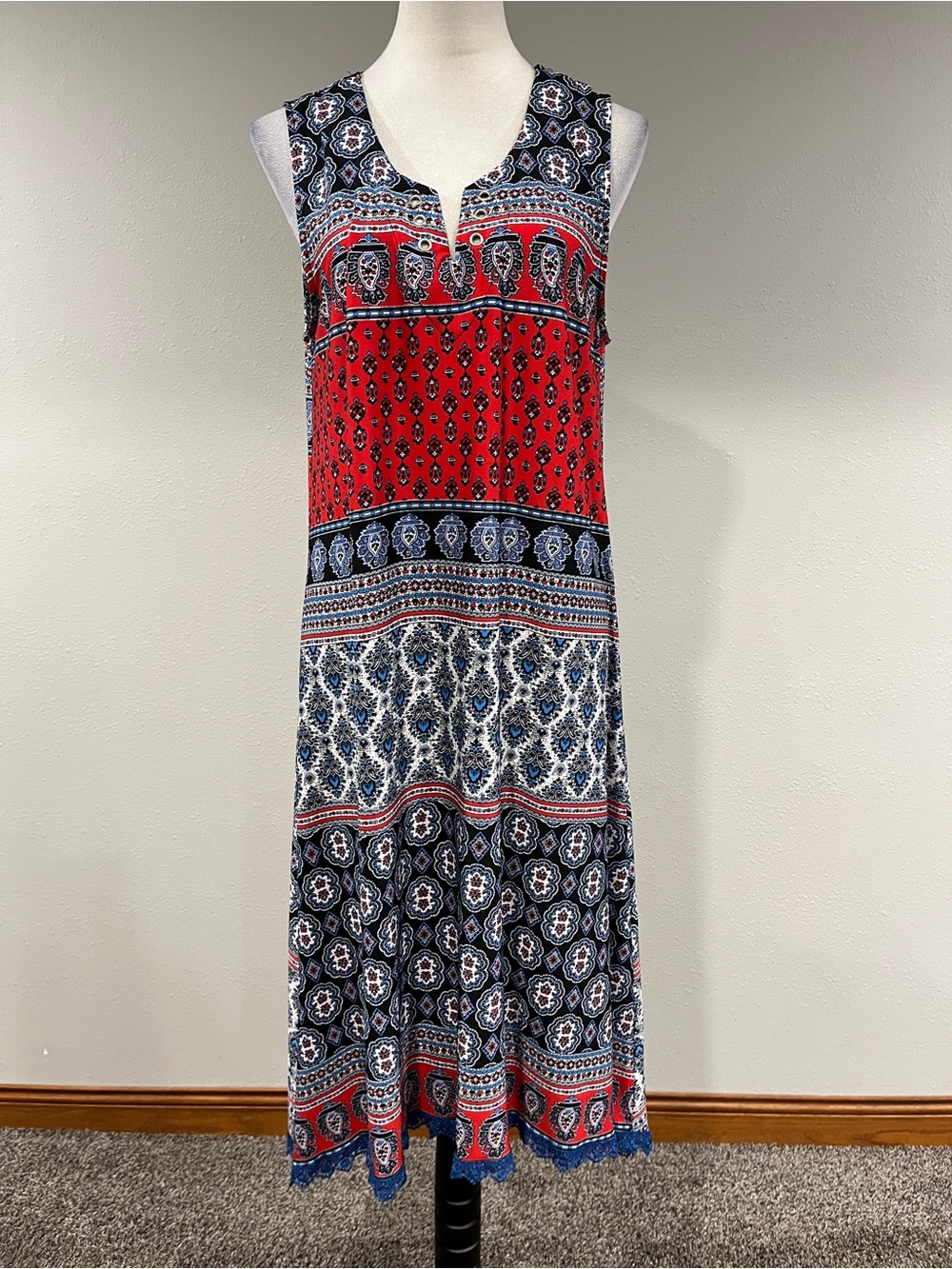 Sleeveless Red & Navy paisley print Midi Dress size extra large